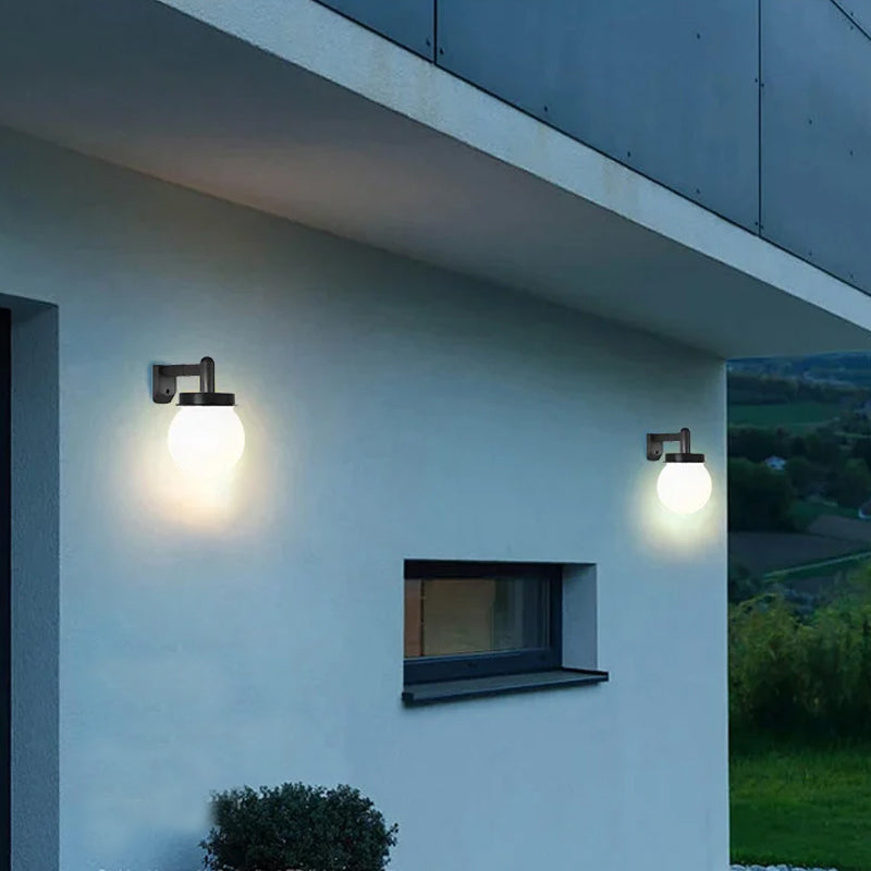 Skorter | Solar Wall Sphere Light (2 pieces)