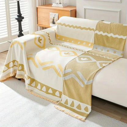 Skorter | BohoRevive - Extravagant and fairy-tale sofa cover