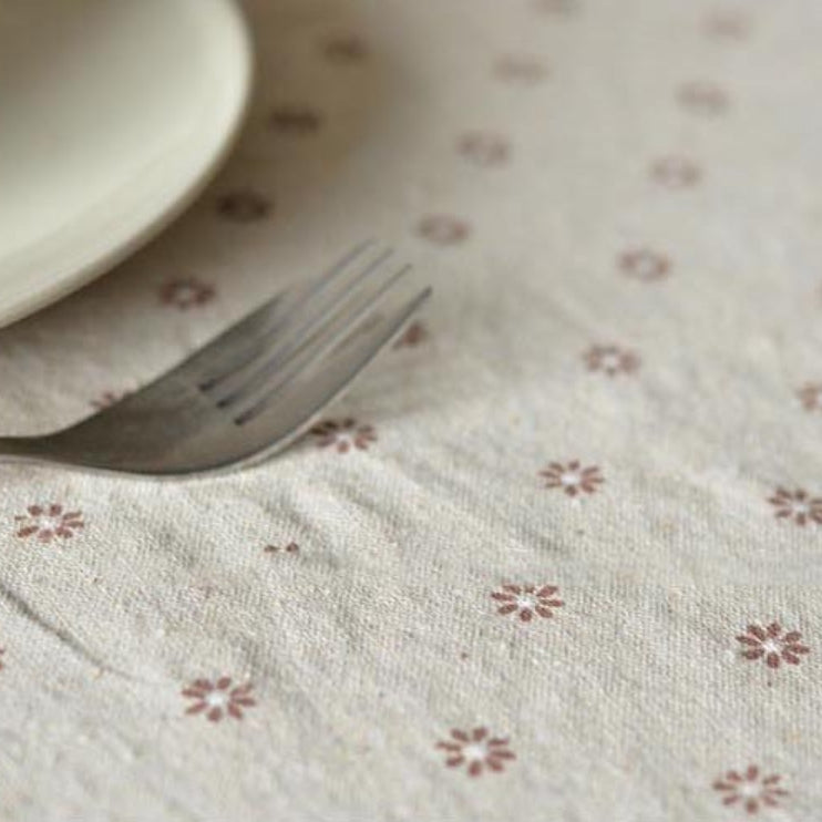 Skorter | Daisy Print Cotton Linen Tablecloth