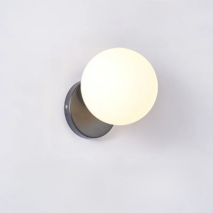 Skorter | GoldLicht - Modern Golden Wall Lamp With Glass Sphere