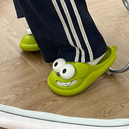 Skorter | Big Eye Dog Slipper