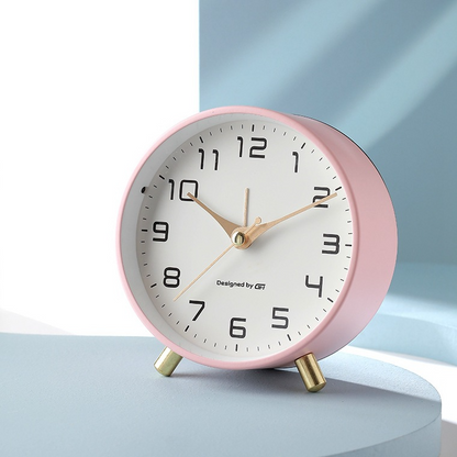 Skorter | Modern Scandinavian Silent Table Clock