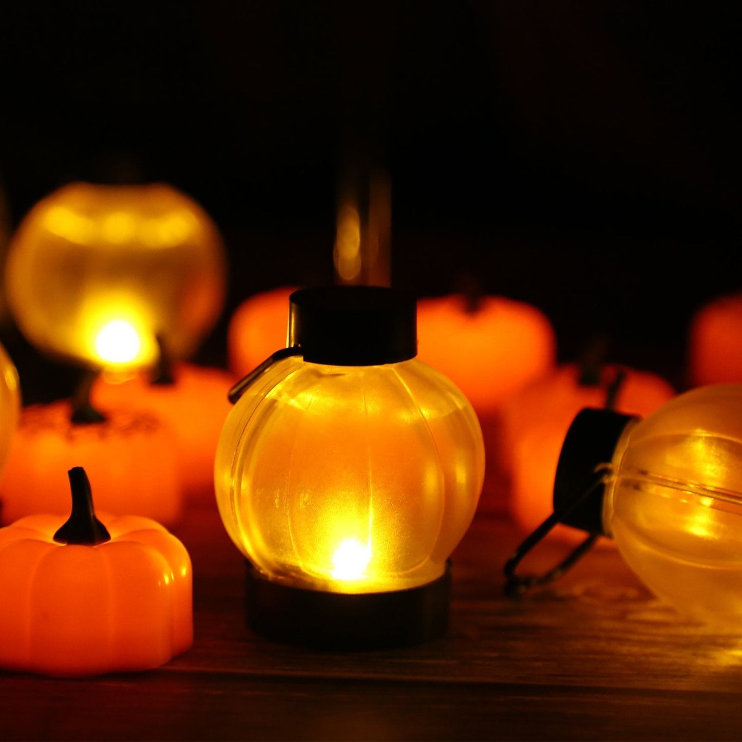 Skorter | 12-Pack: LED Pumpkin Tealights Smoke-Free Candles