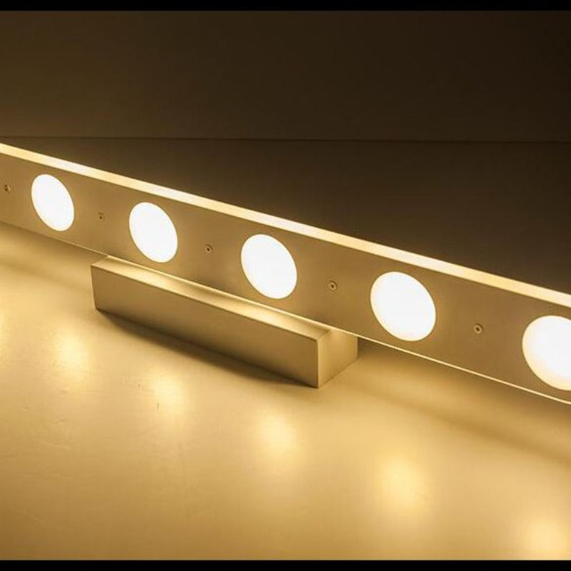 Skorter | Modern LED Wall Lamp White Indoor Bath/Workshop