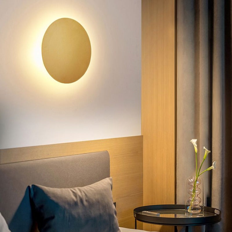 Skorter | Orr Modern Round Wall Lamp - Black/White/Gold, Metal, Living Room