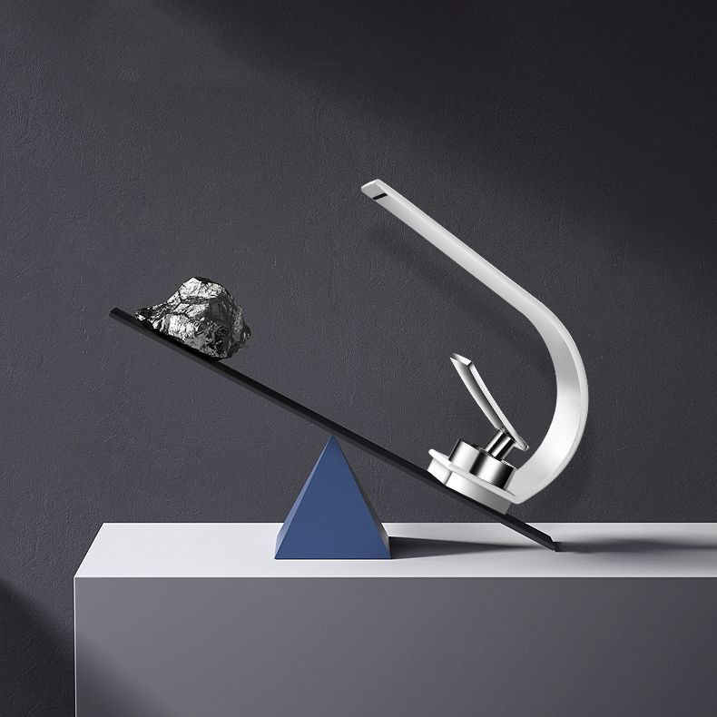 Skorter | Brass faucet waterfall spout lever handle sink faucet