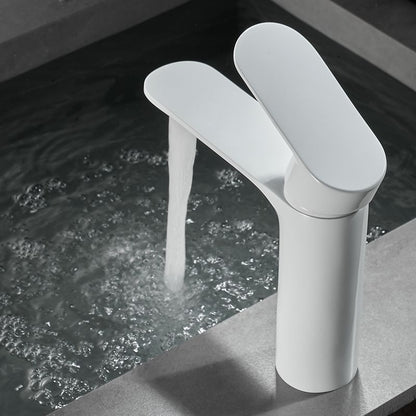 Skorter | Bathroom Sink Faucet Lever Handle Brass Monochrome Bathroom Faucet