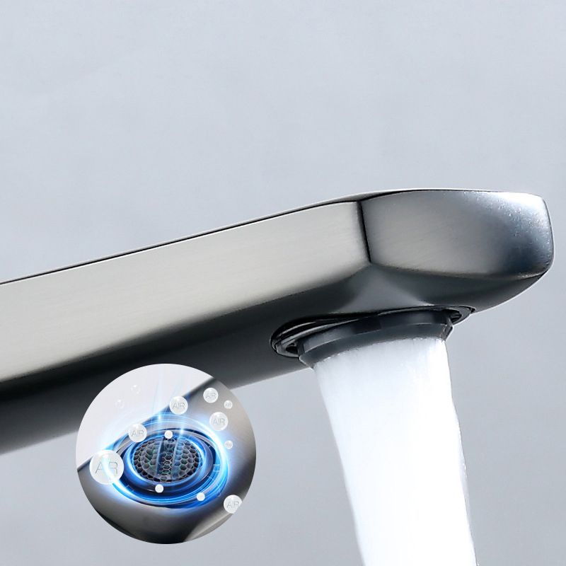 Skorter | Contemporary Centerset Faucet Single Handle Faucet for Bathroom