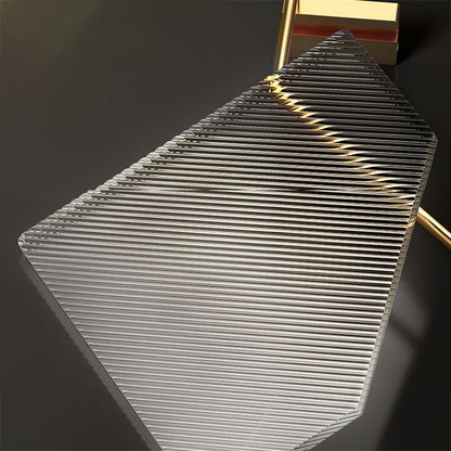 Skorter | Bathroom Accessories Set in Gold Metal and Acrylic Bathroom Accessories Set