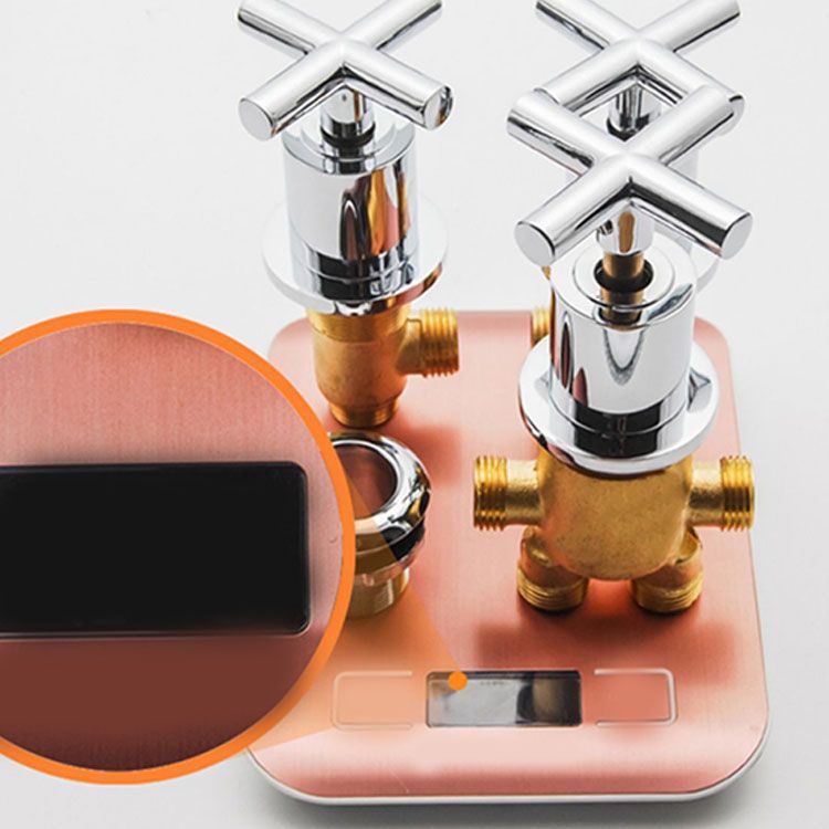 Skorter | Contemporary Bathroom Faucet Deck Mount Copper Low Arc Swivel Roman Bathtub Faucet Set