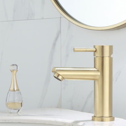Skorter | Deck Mounted Roman Tub Faucet Low Arc Tub Faucet Set in Gold