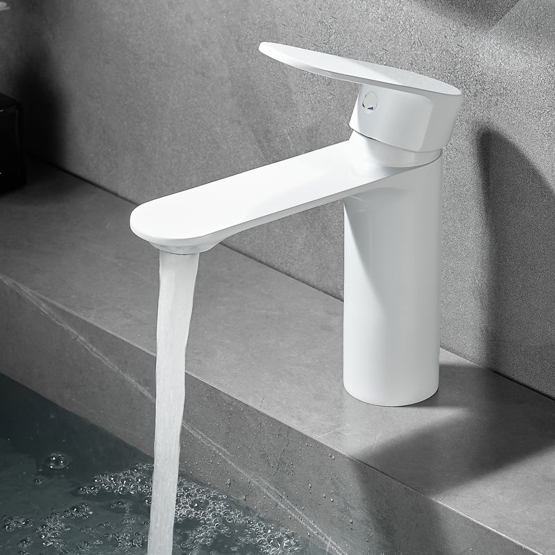 Skorter | Bathroom Sink Faucet Lever Handle Brass Single Color Bathroom Faucet