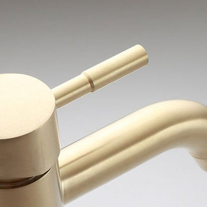 Skorter | Deck Mounted Roman Tub Faucet Low Arc Tub Faucet Set in Gold