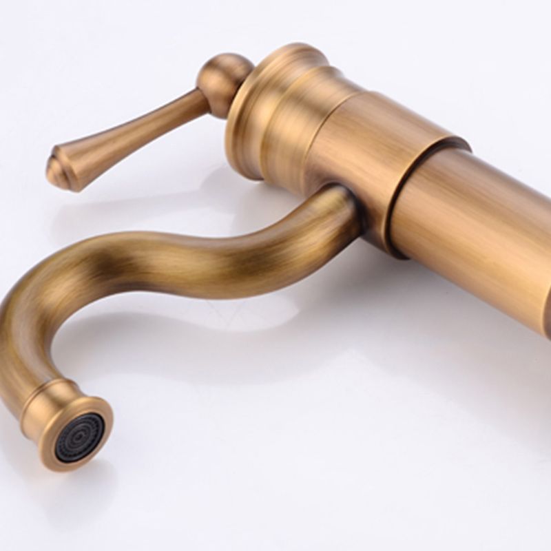 Skorter | Classic basin mixer with swivel spout, single lever basin mixer