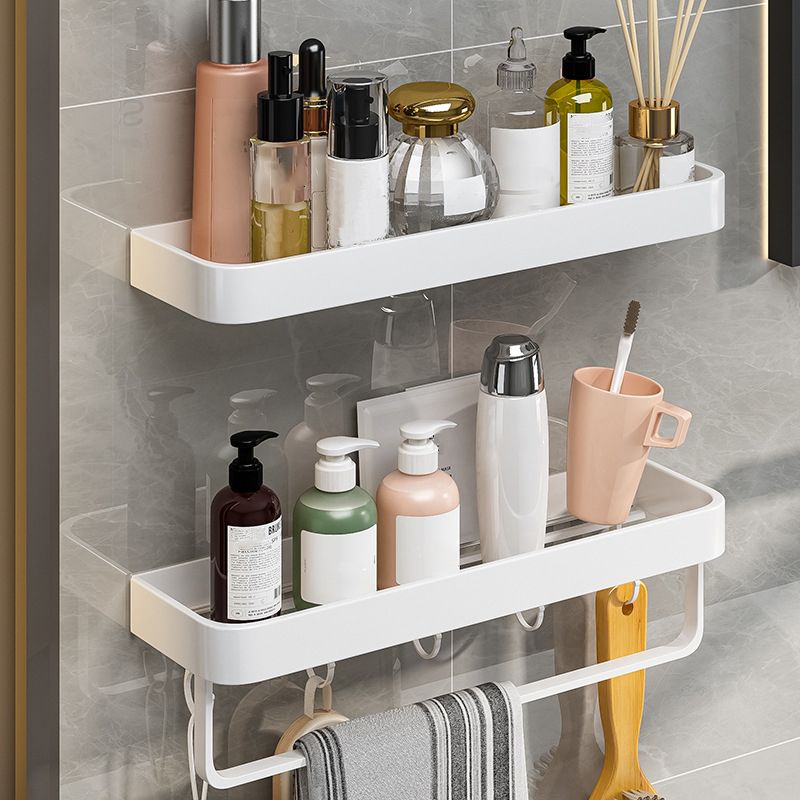 Skorter | Contemporary Bathroom Accessory Set Metal Bathroom Shelf in White