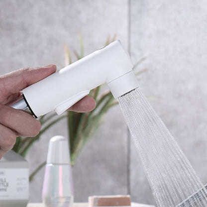 Skorter | Contemporary Single Handle Faucet Pull Out Kitchen Faucet with Lever Handle