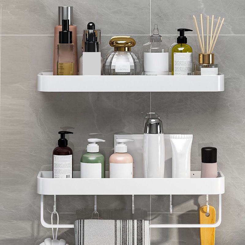 Skorter | Contemporary Bathroom Accessory Set Metal Bathroom Shelf in White