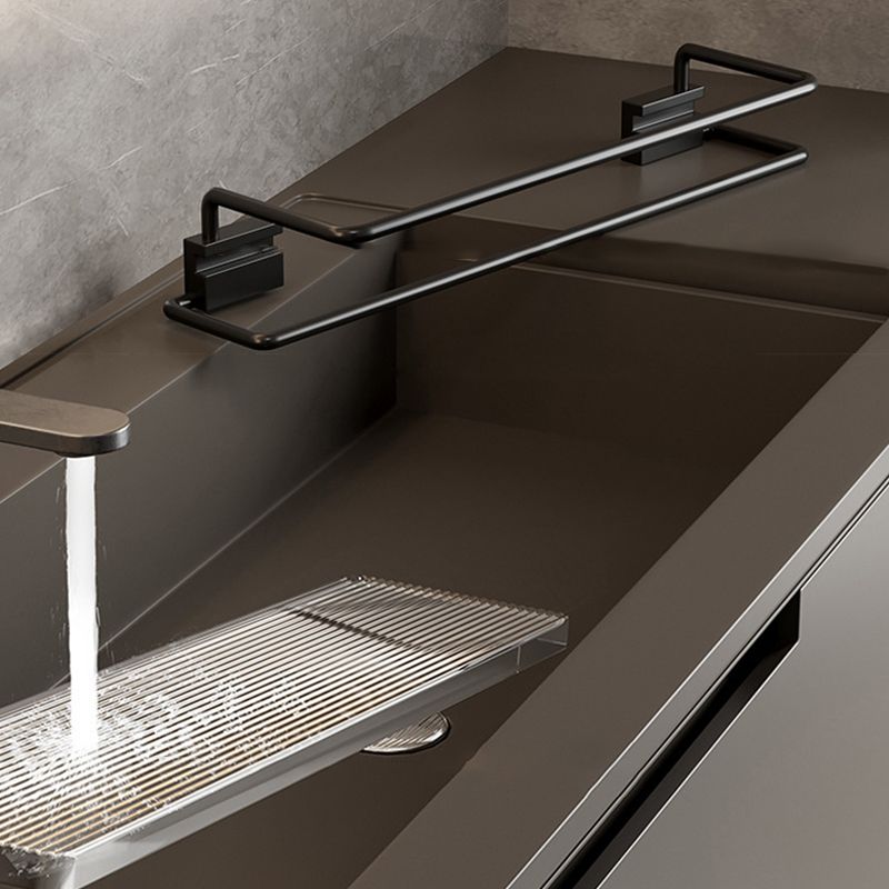 Skorter | Contemporary Black Metal Bathroom Accessories Single Piece or as a Set