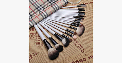 Skorter | Complete professional makeup brush set with 20 brushes and a case