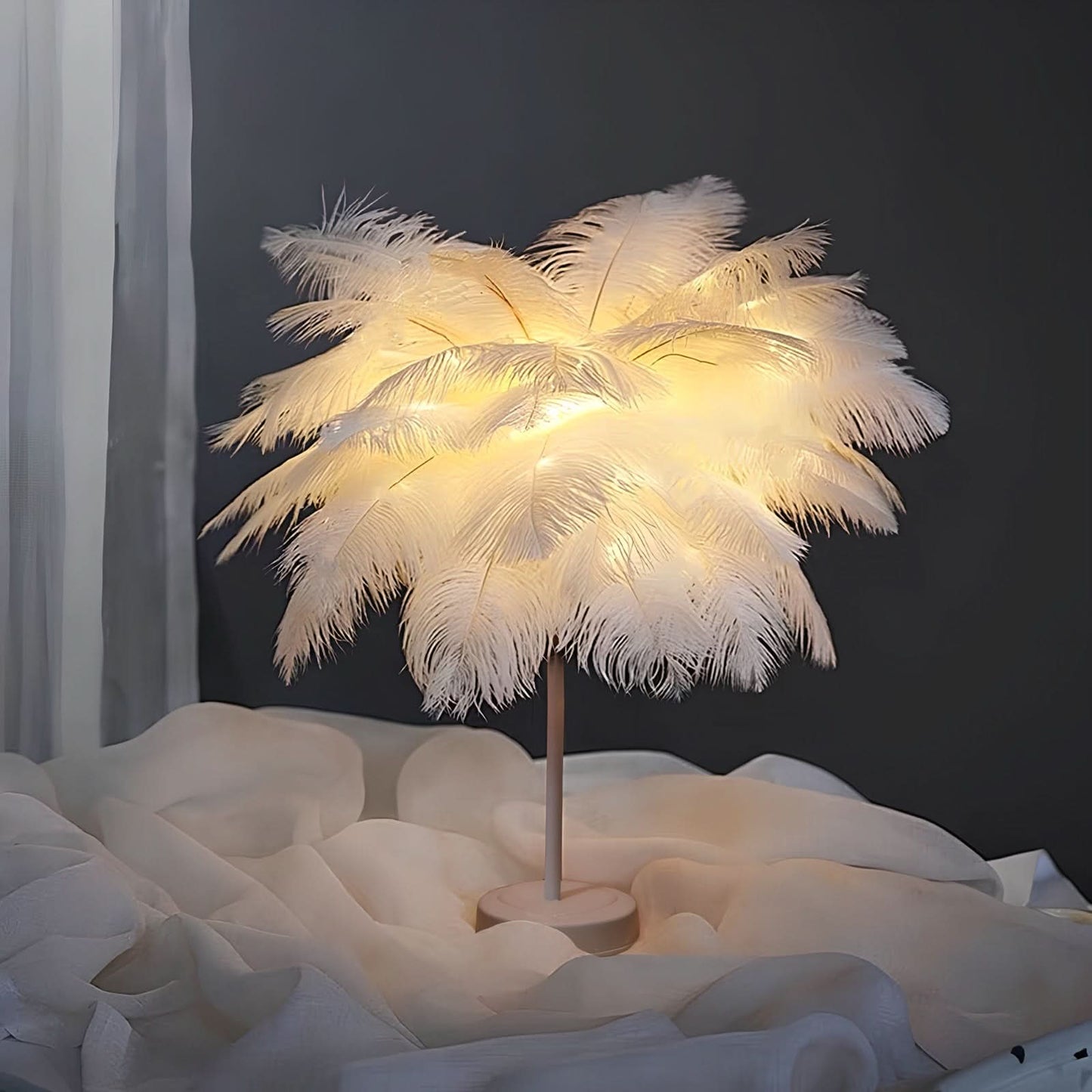 Skorter | LumaPalm Feather Palm Tree Lamp