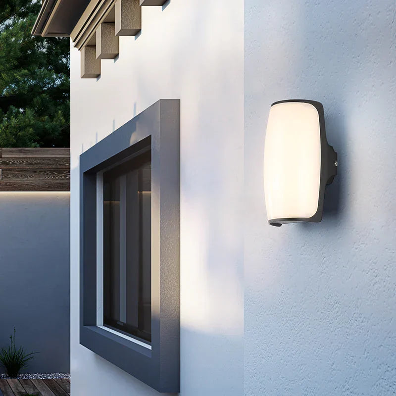 Skorter | AquaShield - Waterproof Outdoor Wall Lamp