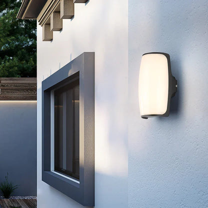 Skorter | AquaShield - Waterproof Outdoor Wall Lamp