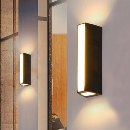 Skorter | GlowGuard - LED wall light for outdoor use