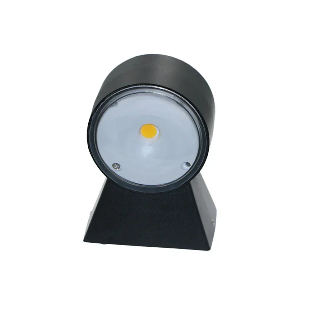 Skorter | AquaShield - Waterproof Aluminum garden lamp