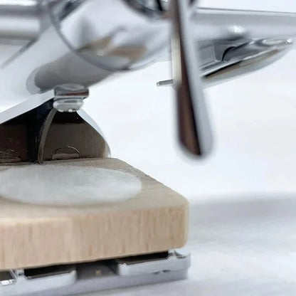 Skorter | Solar Cessna Airplane With Unique Scent