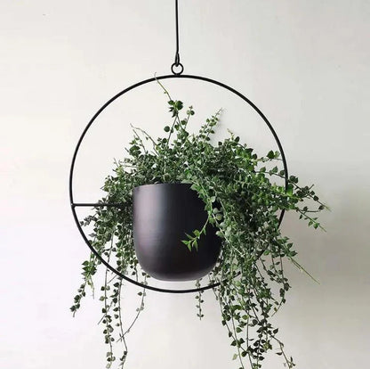 Skorter | Elegant plant holder for indoors and outdoors