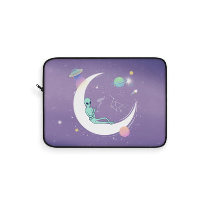 Skorter | Alien Print Laptop Sleeve