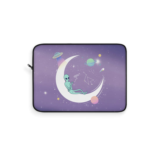 Skorter | Alien Print Laptop Sleeve