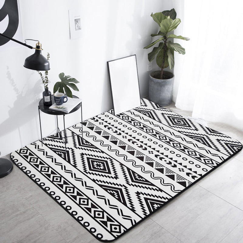 Skorter | Country Tribal Washable Rug Black and White Ethnic Geometric Rug Stain Resistant Polyester Rug for the Living Room