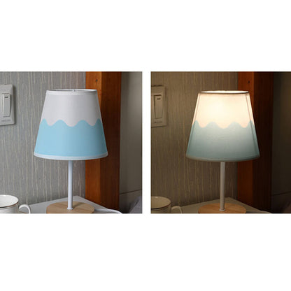 Skorter | Nordic Vintage Fabric Cone Solid Wood LED Table Lamp