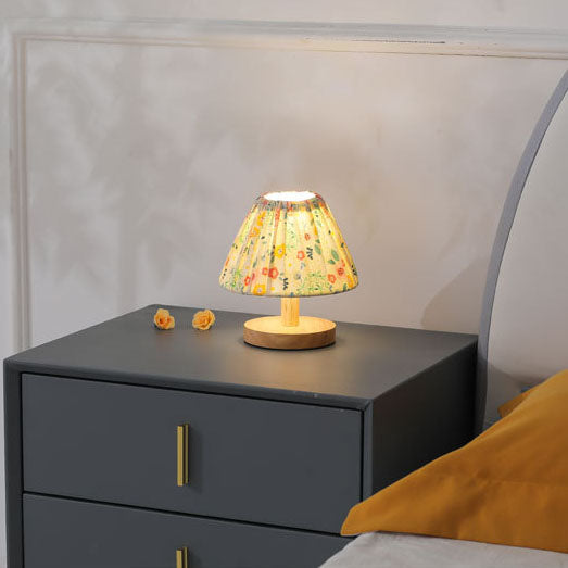 Skorter | Modern Minimalist Creative Iron Flower Shape 1-Lamp Table Lamp