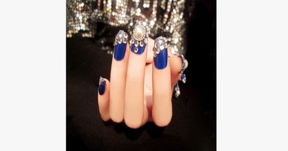 Skorter | Admiral Pearl Nails