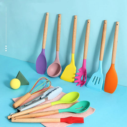 Skorter kitchen utensils with wooden handle 11 pieces