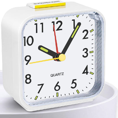 Skorter | SilentGlow - Silent Analog Alarm Clock with Snooze Function