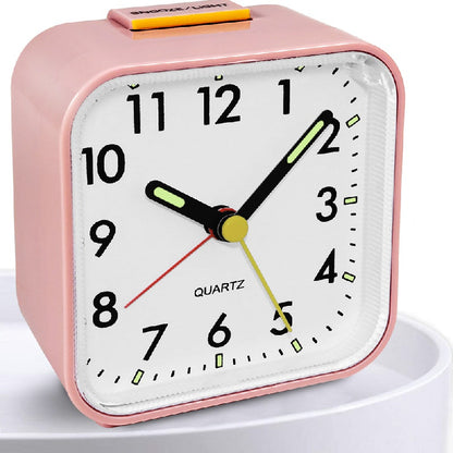 Skorter | SilentGlow - Silent Analog Alarm Clock with Snooze Function