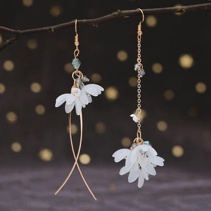 Skorter | Asymmetrical Flower Earrings