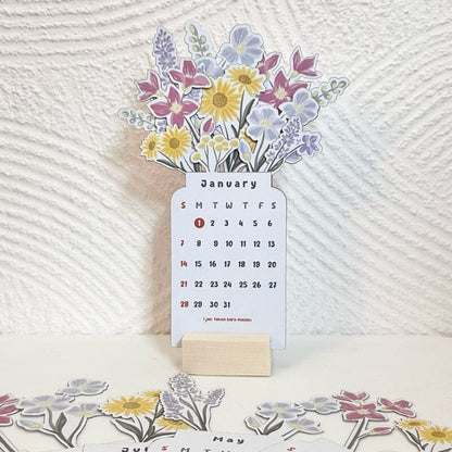 skorter | 2024 Bloomy Flowers Desk Calendar