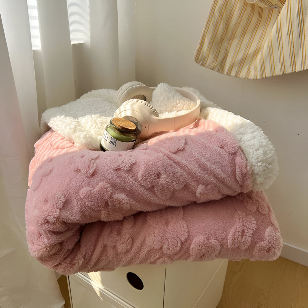 Skorter | Cloud Flower Snuggle Blanket