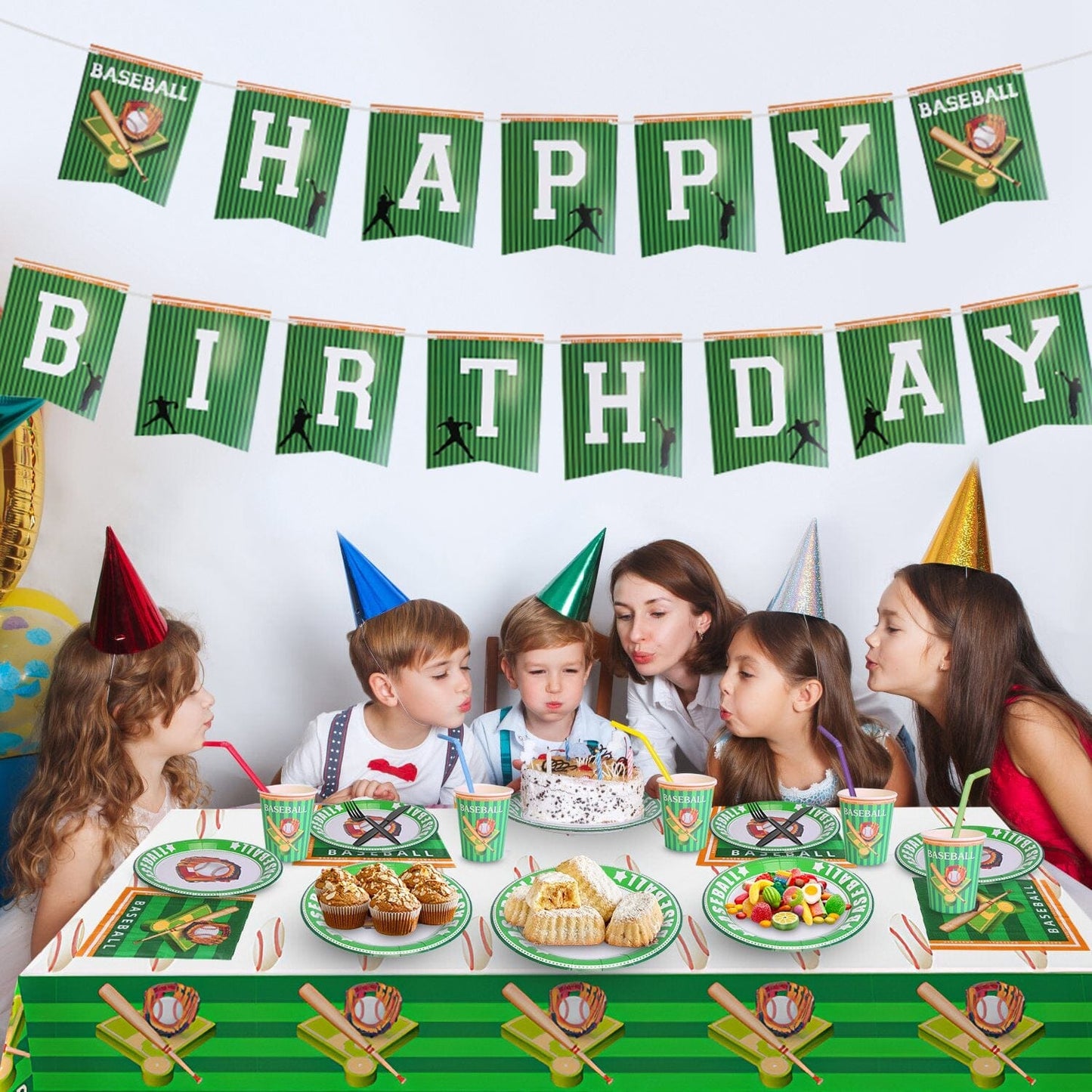 Skorter | 171-pieces: Baseball birthday party disposable tableware set