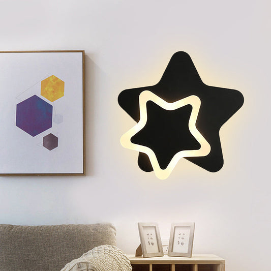 Skorter | ScandinavianStar - Scandinavian LED Wall Lamp in Black/White with Acrylic Lamp