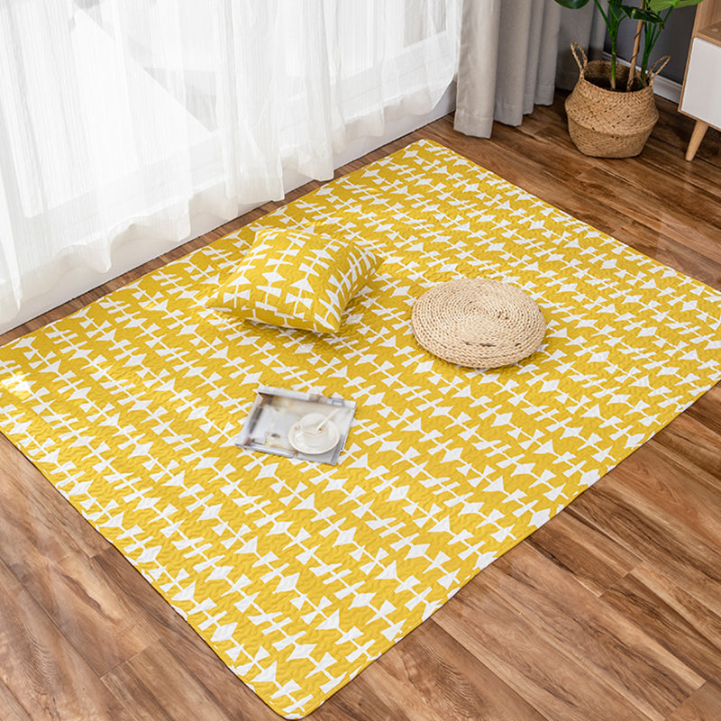 Skorter | Children Strawberry Pattern Rug Yellow and Green Cotton Rug Washable Pet-Friendly Non-Slip Rug for the Children's Room