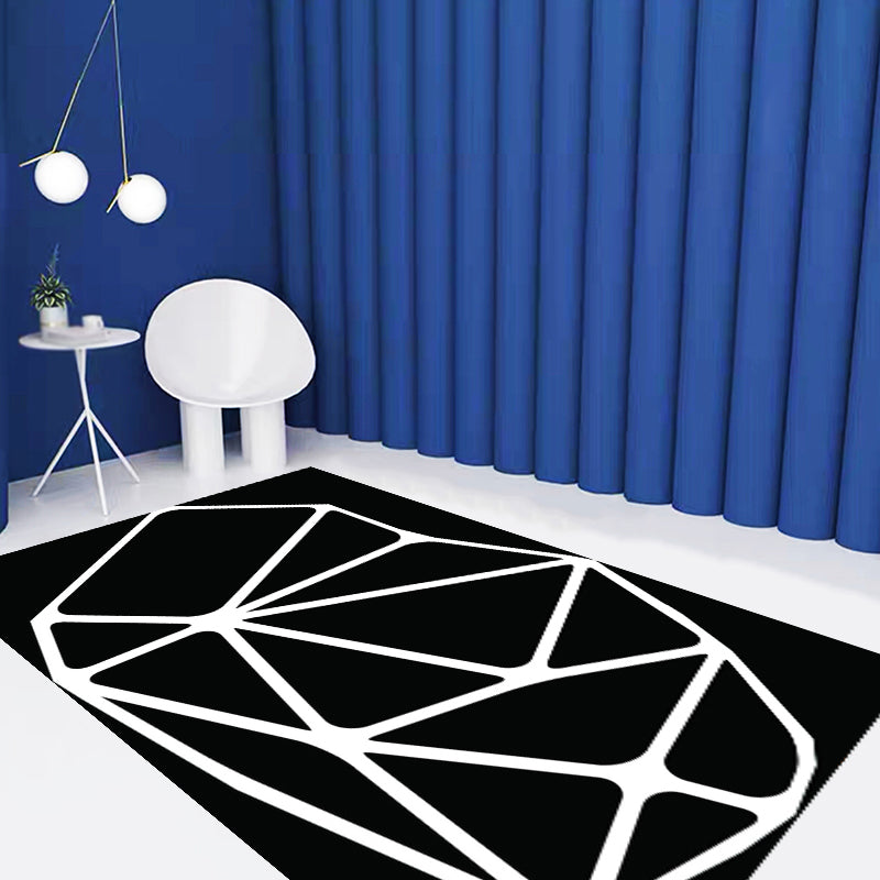Skorter | Black and White Bedroom Carpet Contemporary Geometric Pattern Rug Leather Pet Friendly Non-Slip Area Rug
