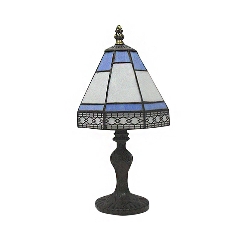 Skorter | Tiffany Table Lamp - Beige/Blue Pagoda Style Bed Lamp