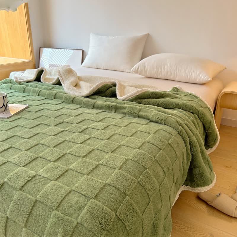 Skorter | Checkerboard Texture Soft Sherpa Blanket