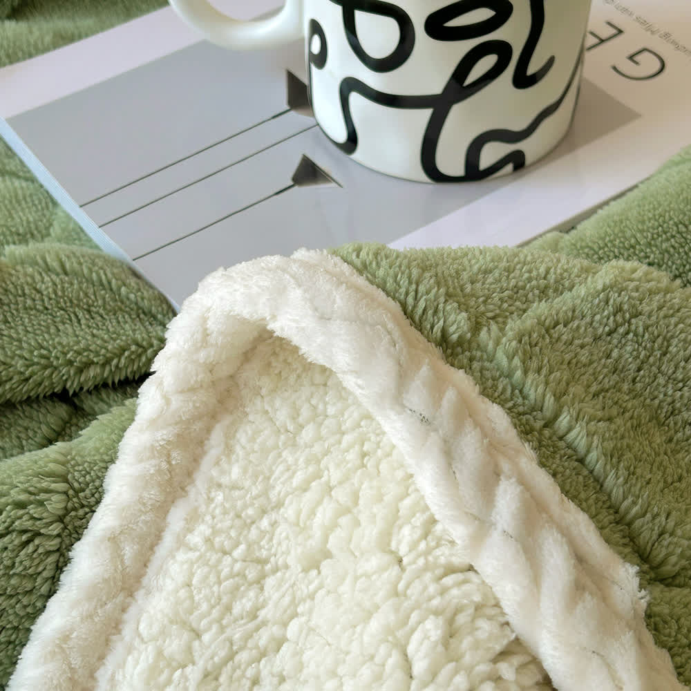 Skorter | Checkerboard Texture Soft Sherpa Blanket