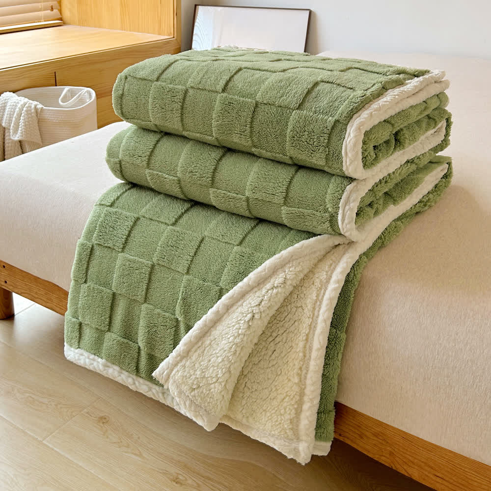 Skorter | Checkerboard Texture Soft Sherpa Blanket